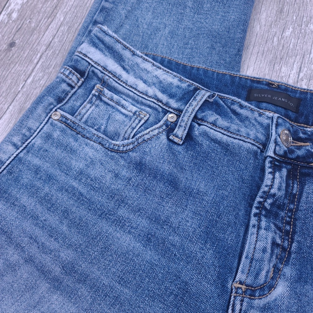 Silver Jeans Avery Slim Ankle Women Size 30x27 Blue Distressed Raw Hem - Picture 4 of 7